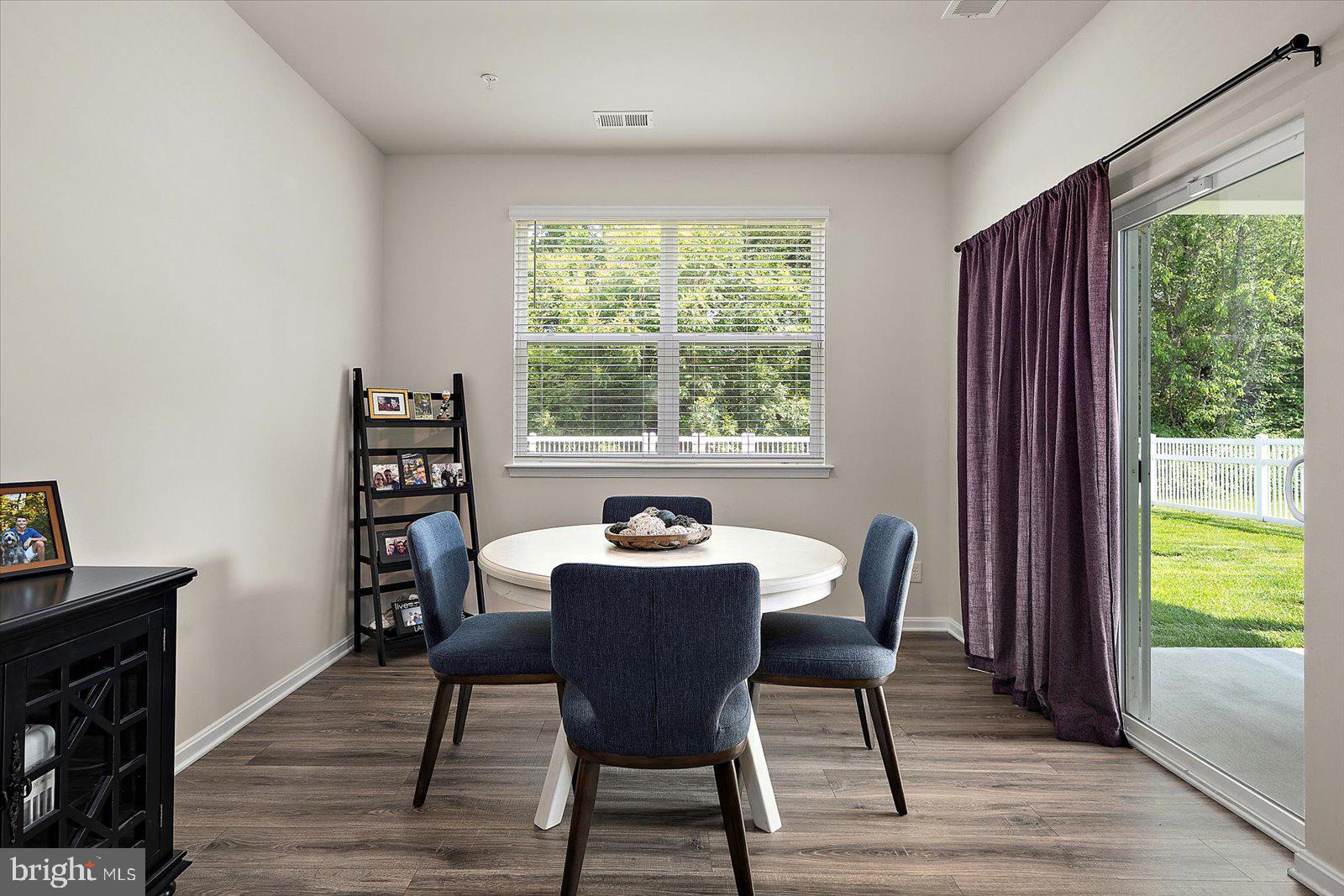 ROWENS MILL - Residential