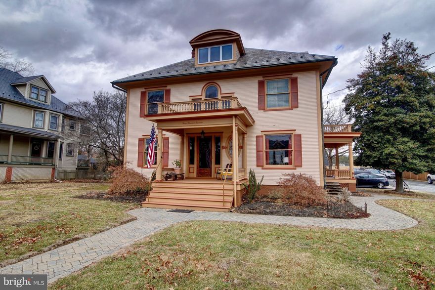 Charismatic 5BR 3.5 bath Victorian in historic Middletown. Gorgeous Hardwood floors,wood trim/detail & stain glass windows. Remodeled gourmet kitchen & butler station w/granite & SS, remodeled baths w/tile, spacious room sizes. Finished LL w/rec room & unique wine cellar. Possible 2 master suites. Private fenced rear yard w/hardscape patio, trex deck,&storage shed. Off street parking 2 car garage.