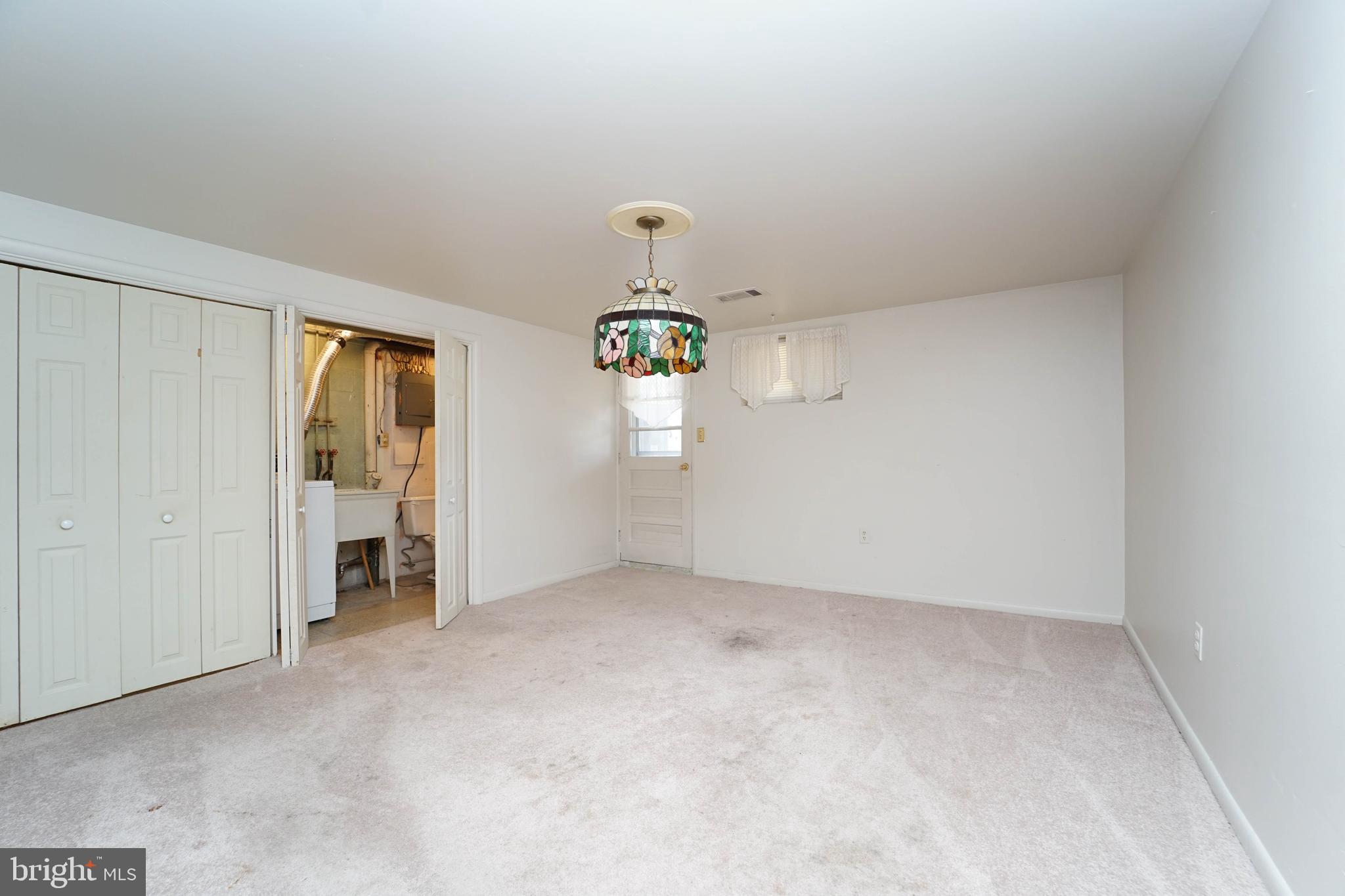 ARBUTUS - Residential