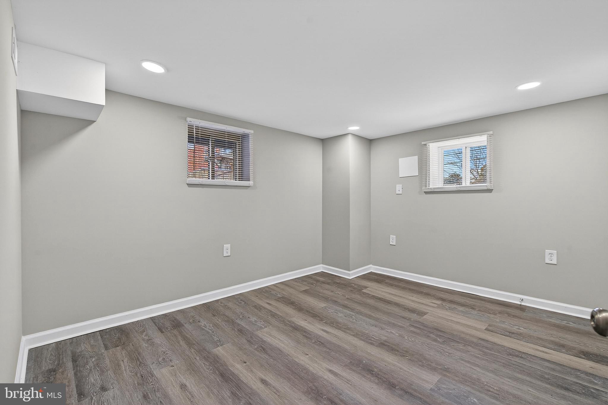 LOCH RAVEN - Residential