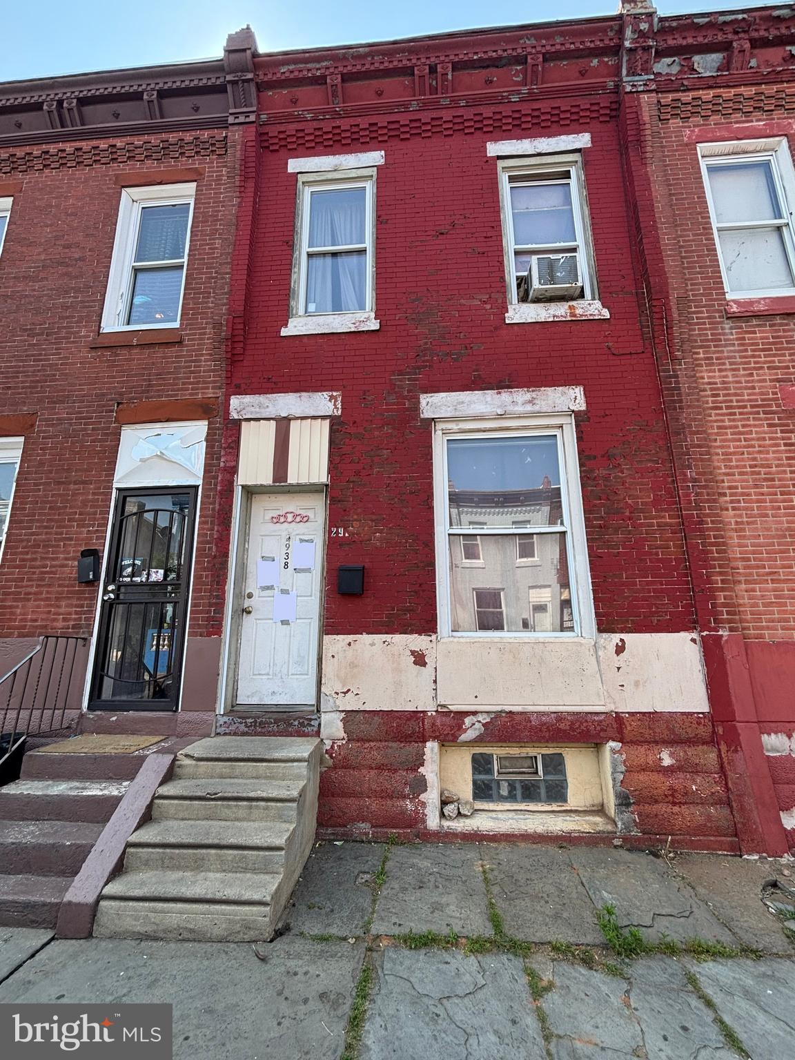 This property is part of an estate. All offers will be considered but the seller would prefer to sell this together with 435 E Elkhart St.
We believe that this property is occupied by squatters. Seller will not take action to remove them. Buyer must agree to take property as-is; occupancy is not guaranteed.
Walk-by showings only.