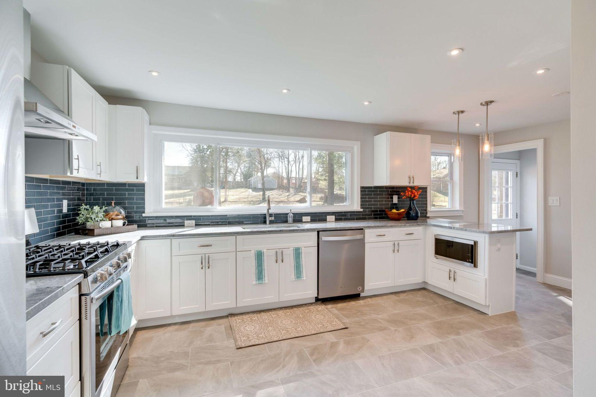 KEYS AND RUSSELL - Residential