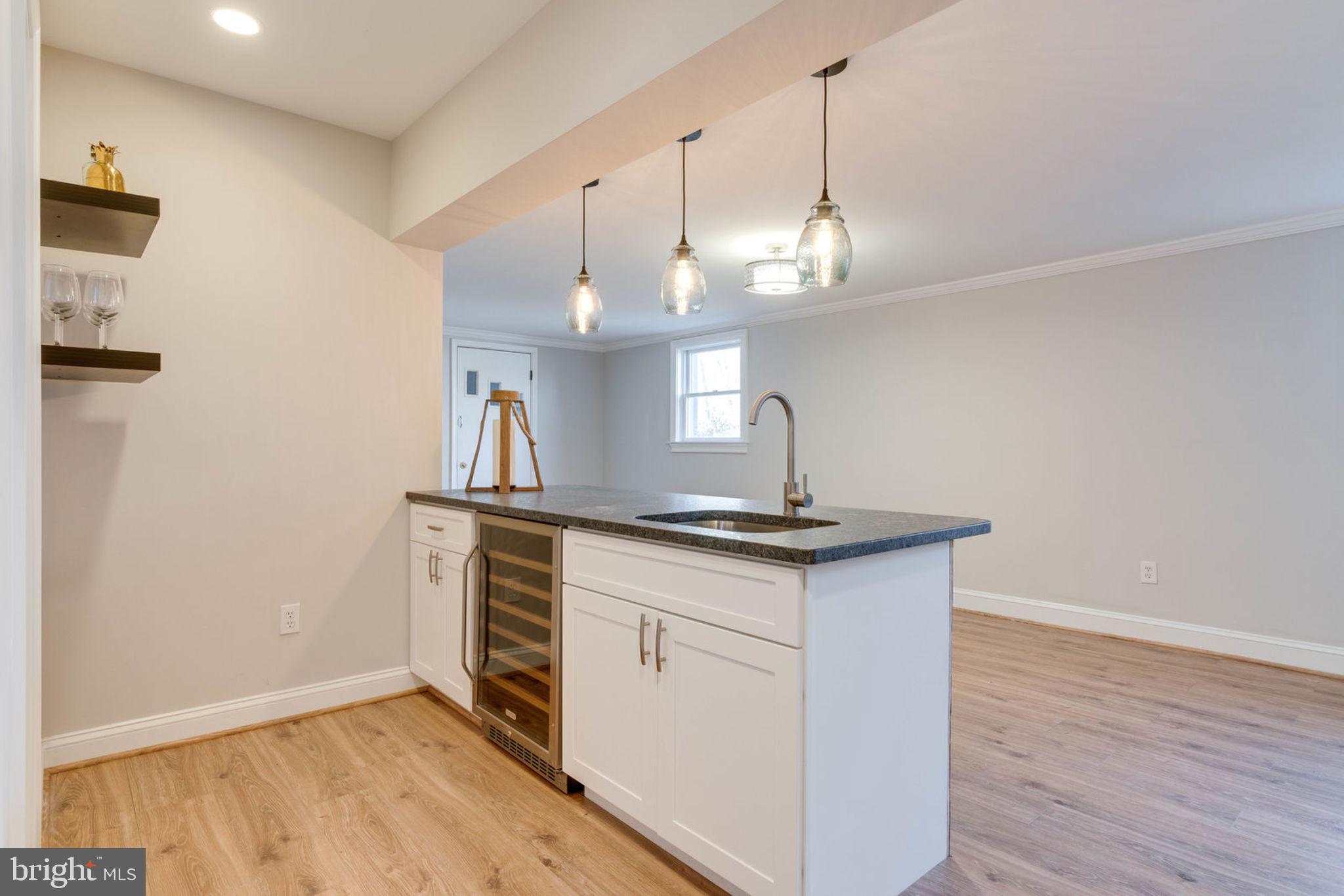 KEYS AND RUSSELL - Residential