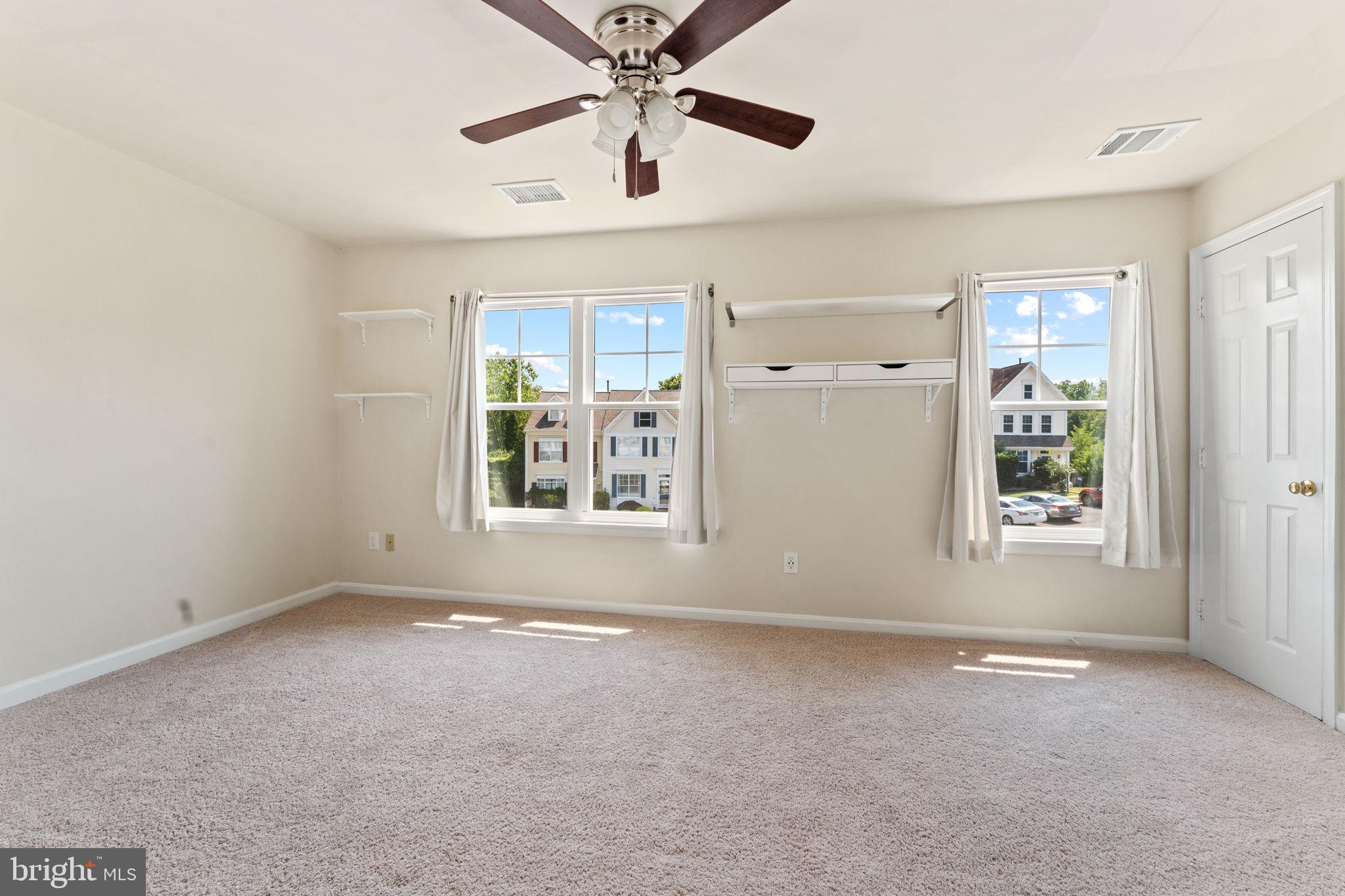 RIDGELEIGH - Residential