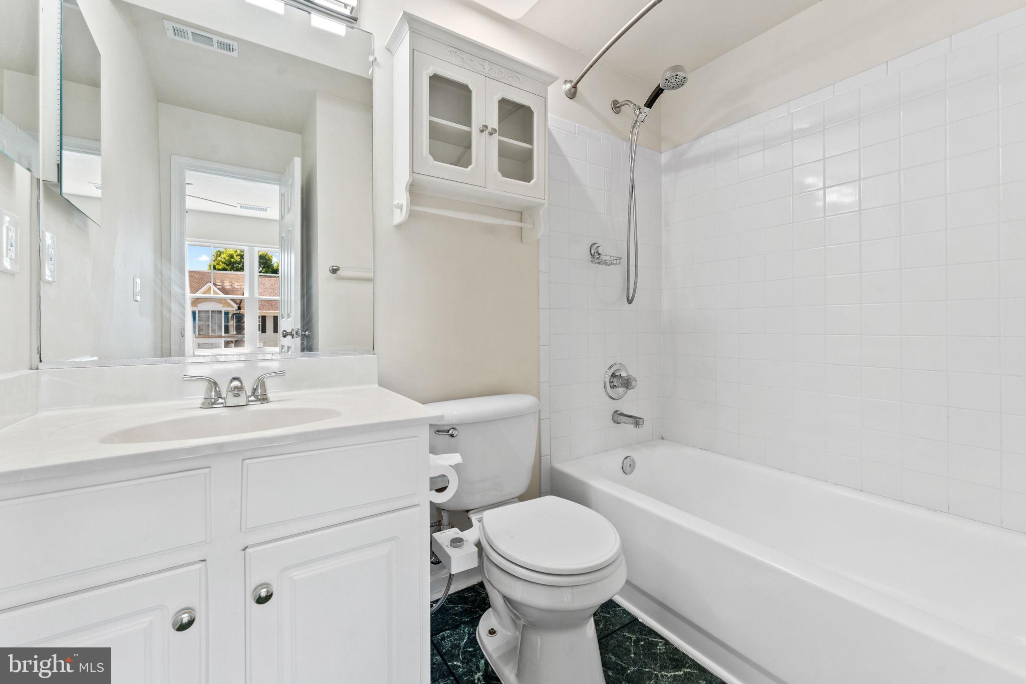 RIDGELEIGH - Residential