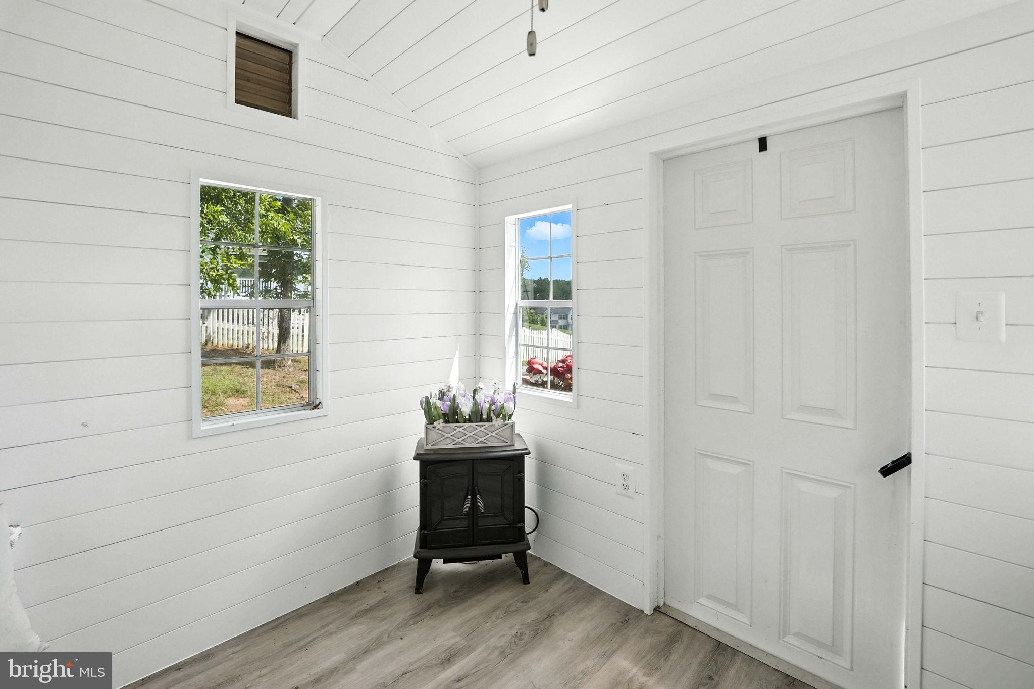 STONE RIDGE - Residential