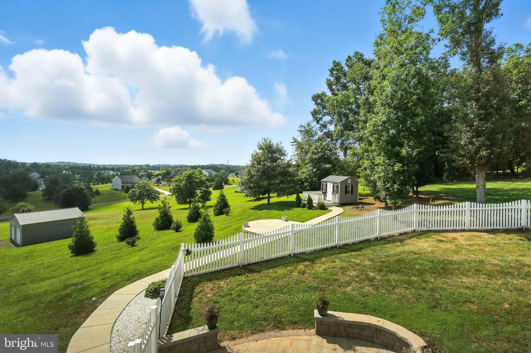 STONE RIDGE - Residential