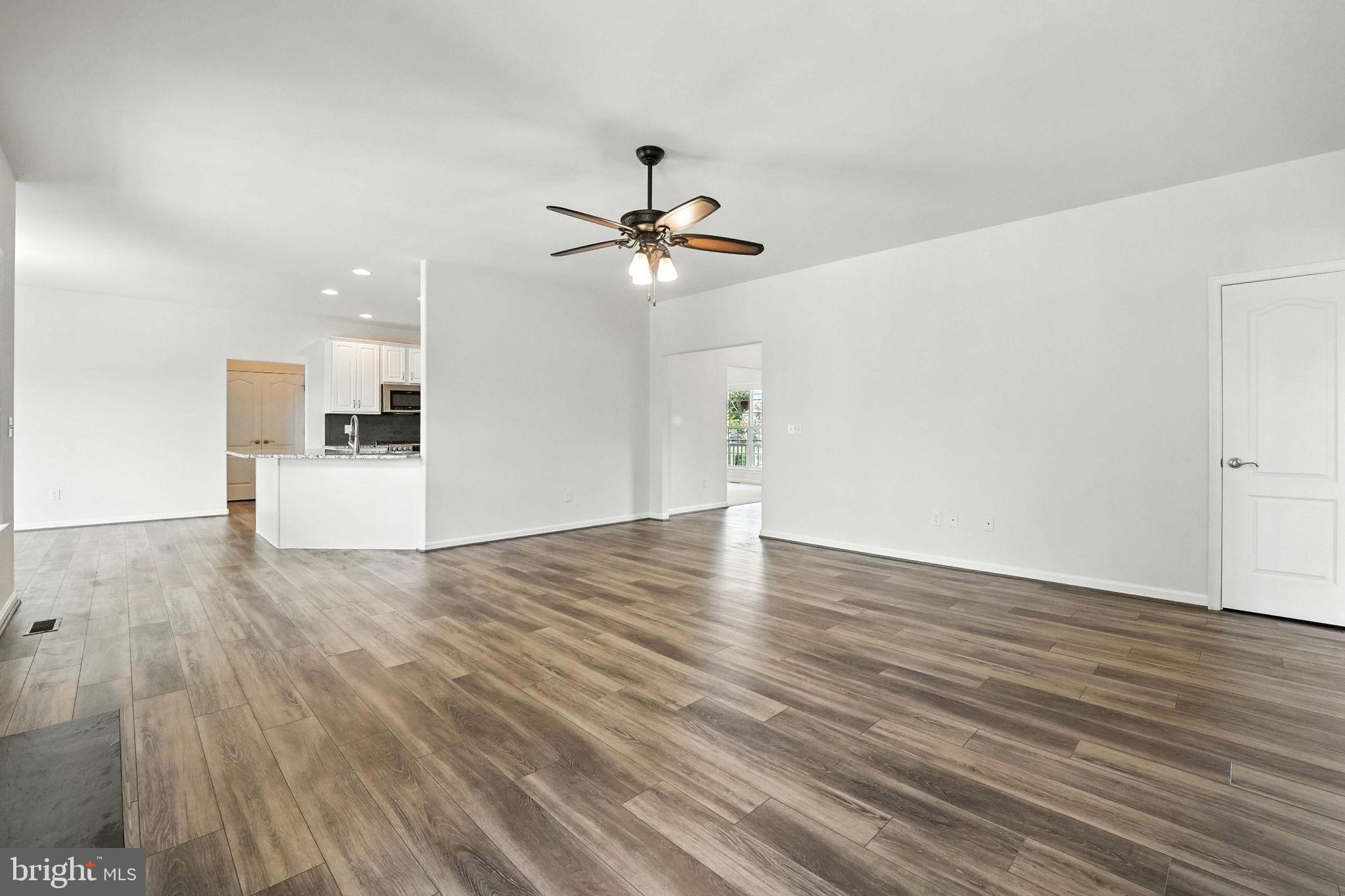 STONE RIDGE - Residential