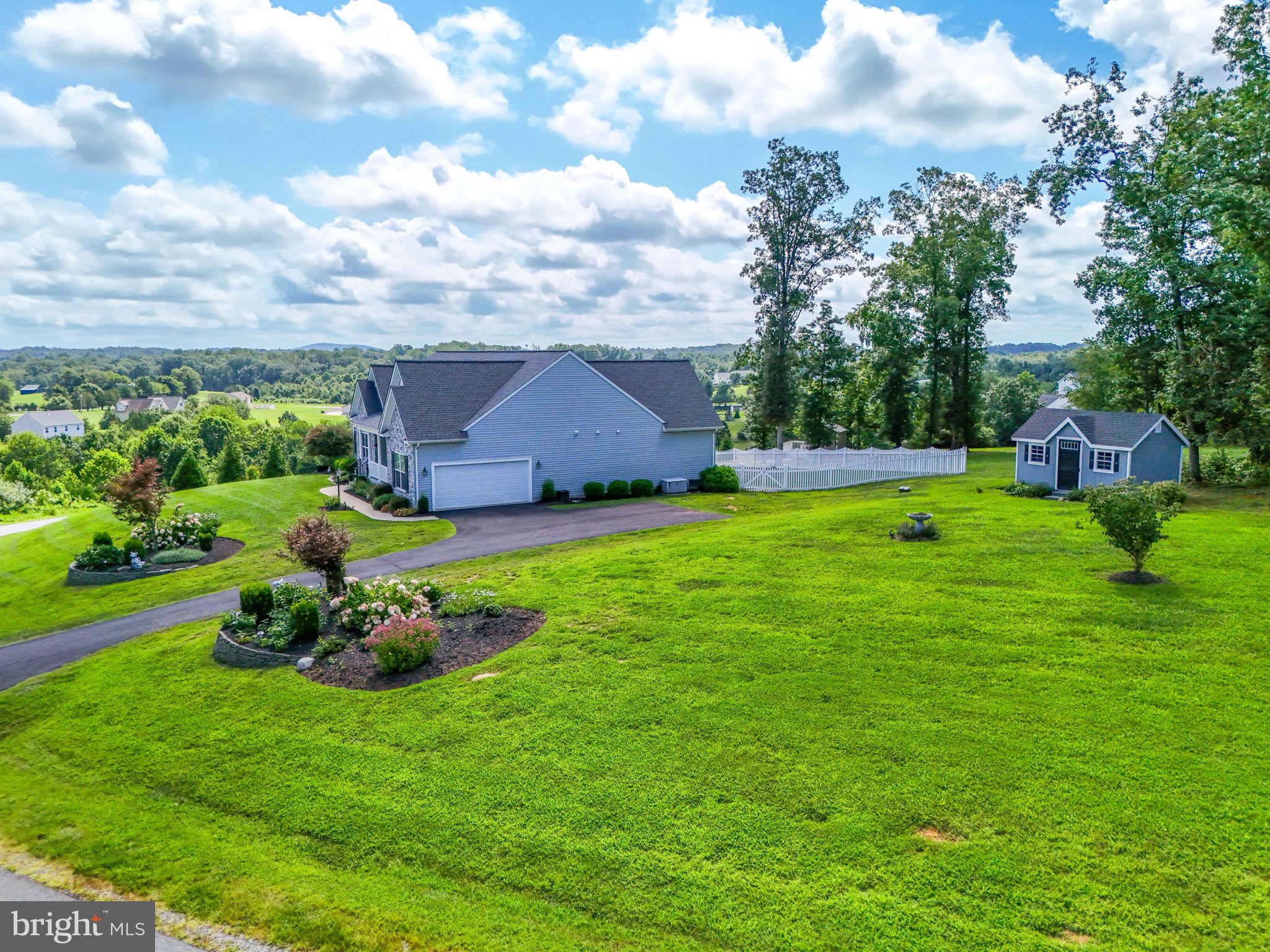 STONE RIDGE - Residential