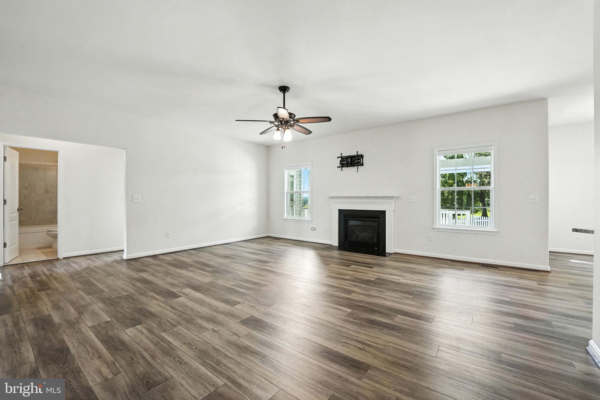 STONE RIDGE - Residential