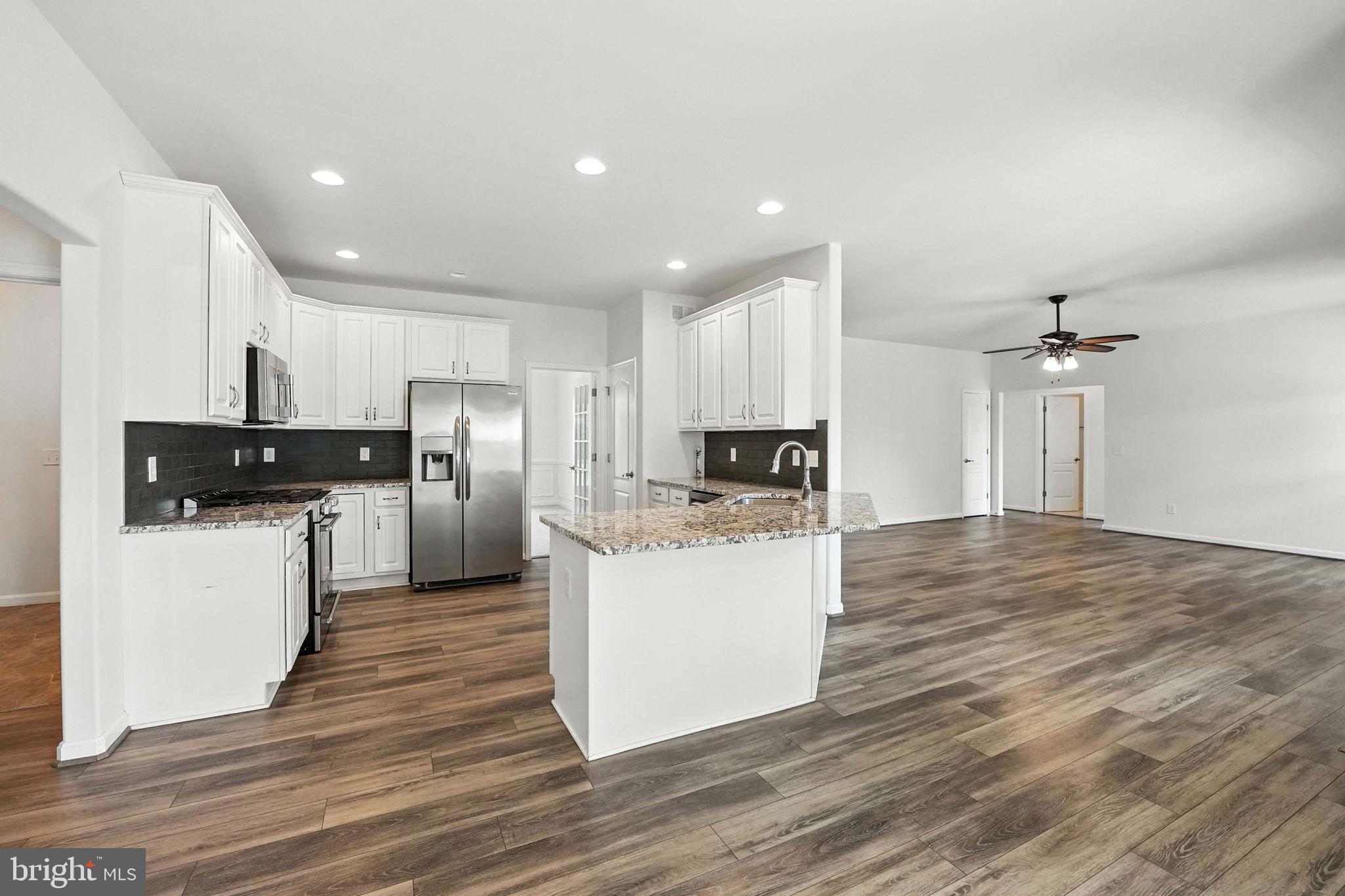 STONE RIDGE - Residential