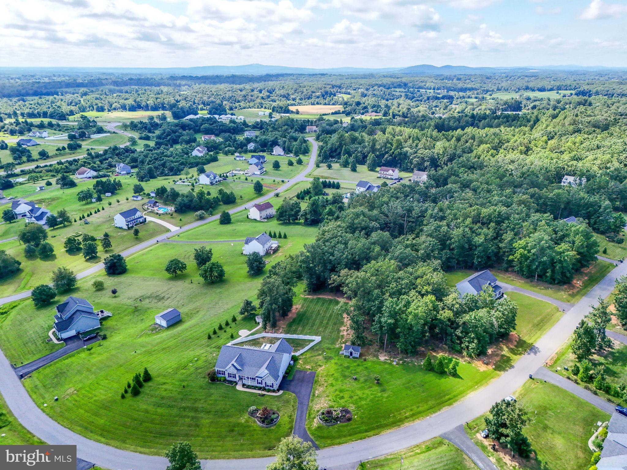 STONE RIDGE - Residential