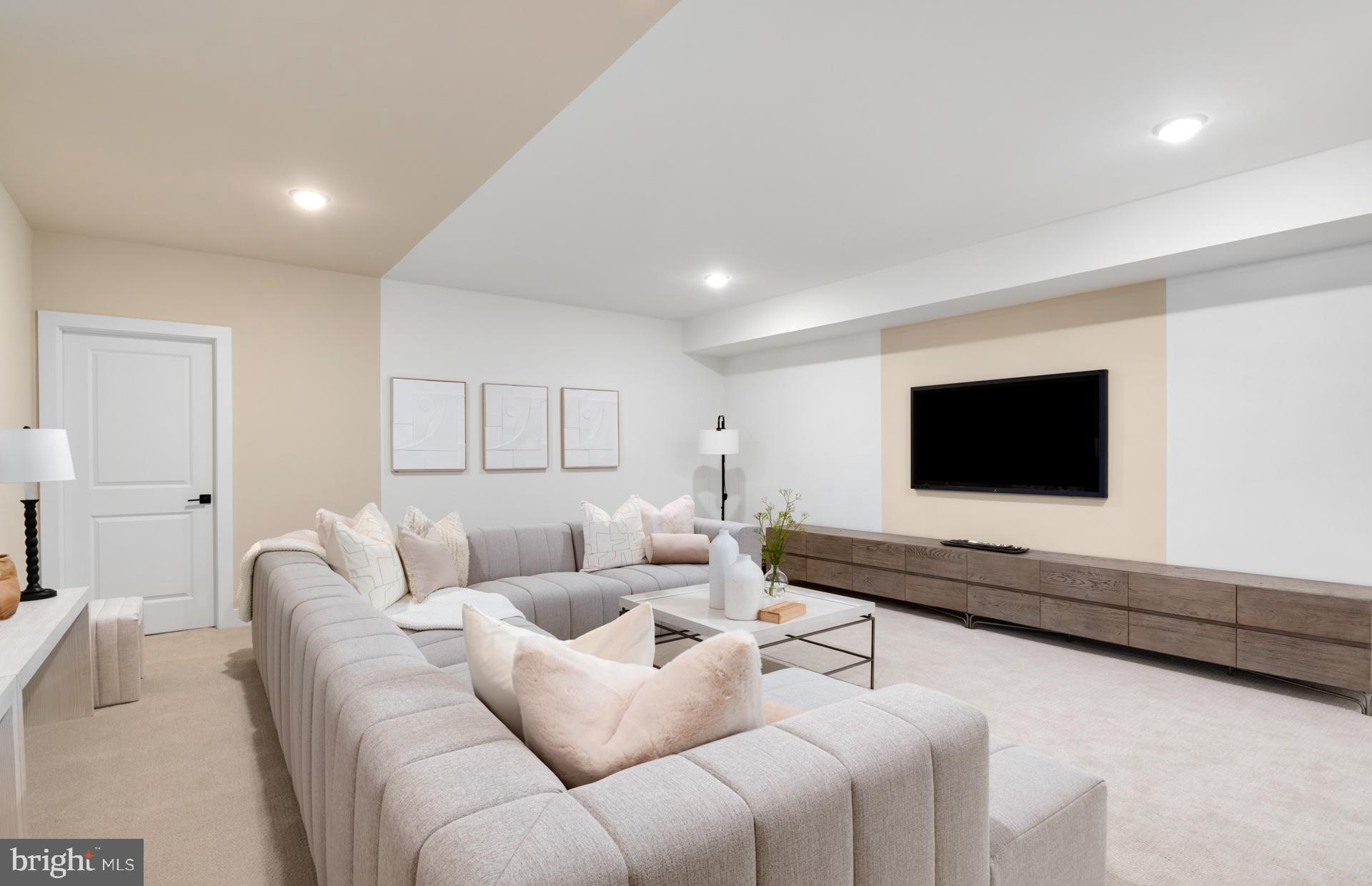 CATTAIL RUN - Residential