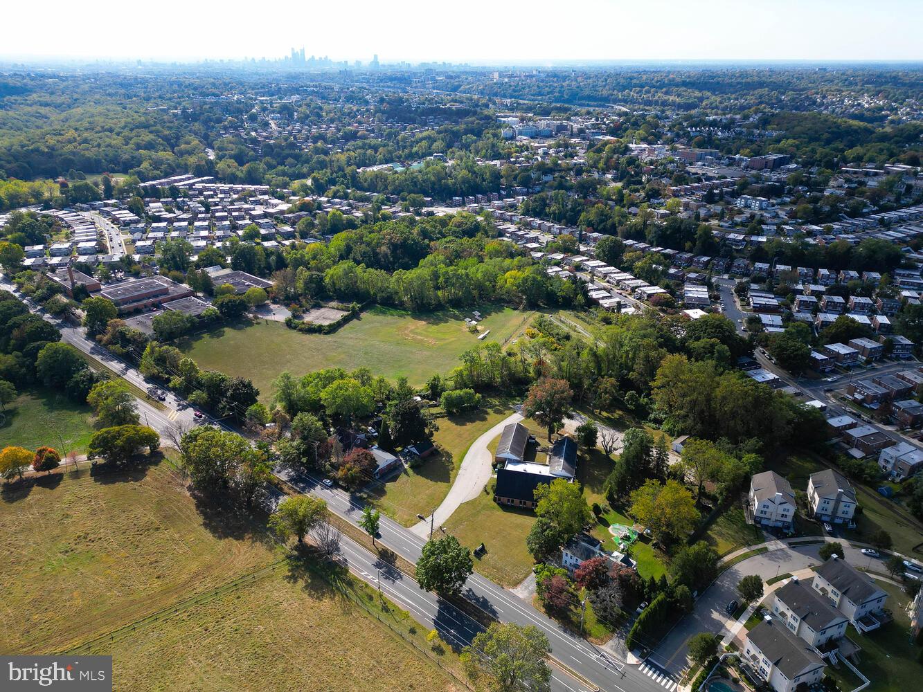 ROXBOROUGH - Commercial Sale