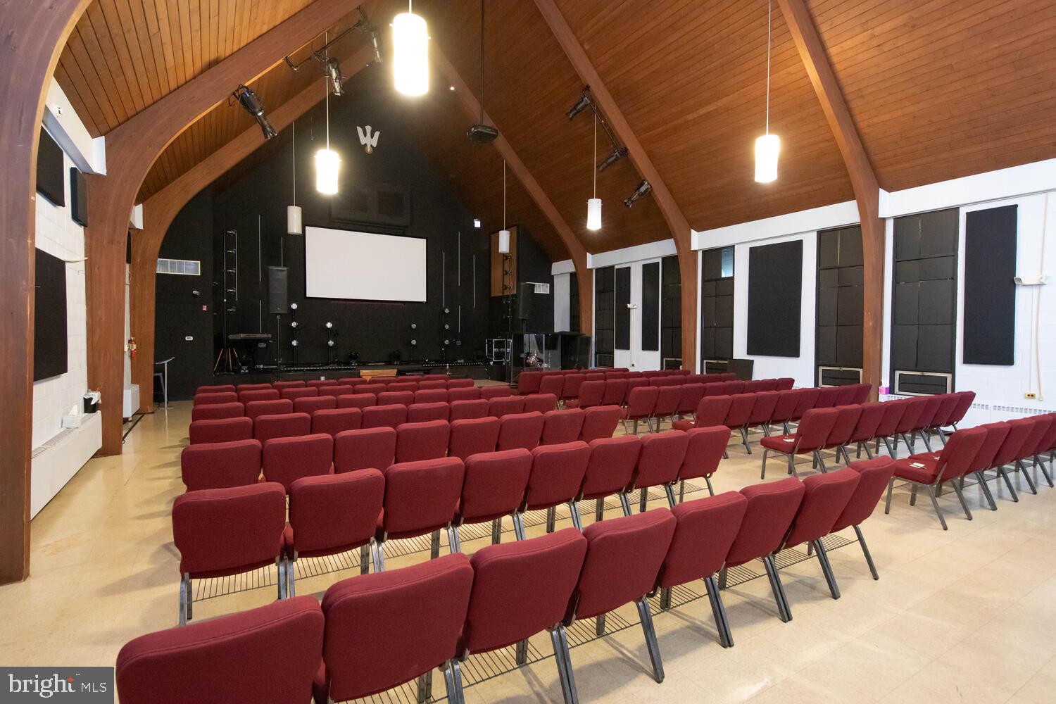 ROXBOROUGH - Commercial Sale