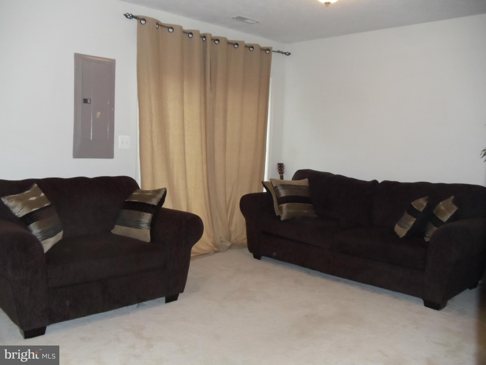 PORT AQUIA - Residential Lease