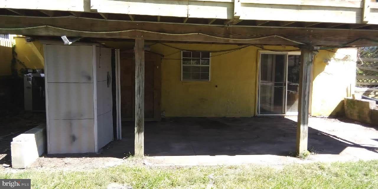 EDGEWATER VILLAGE - Residential