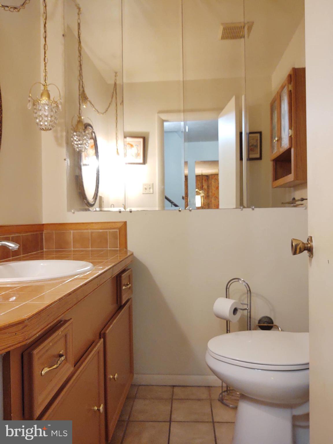 EDGEWATER VILLAGE - Residential