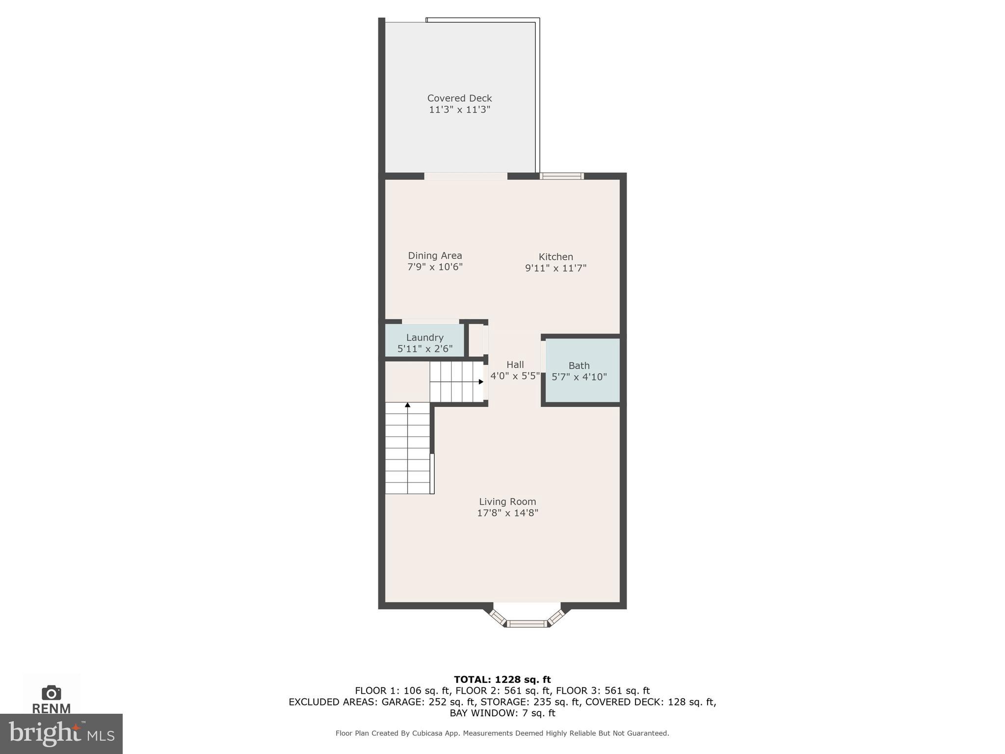 Main image without alt text