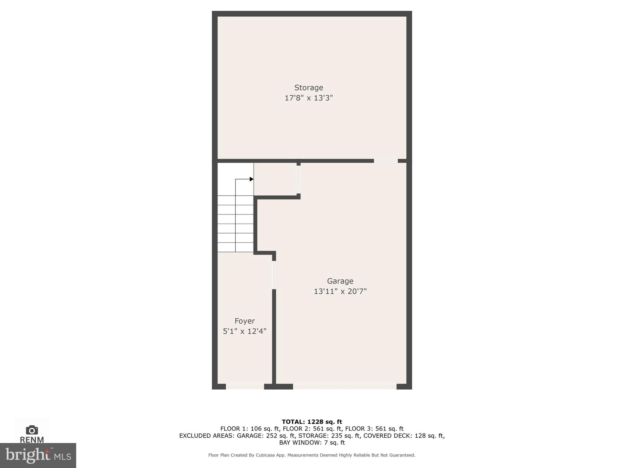 Main image without alt text