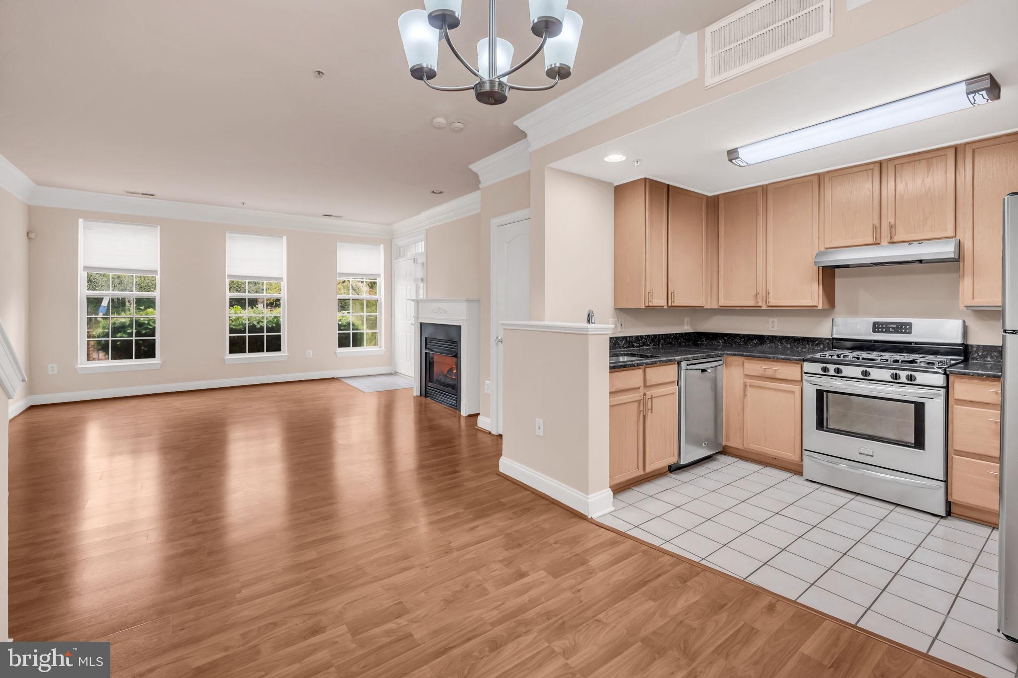 JEFFERSON PARK - Residential Lease