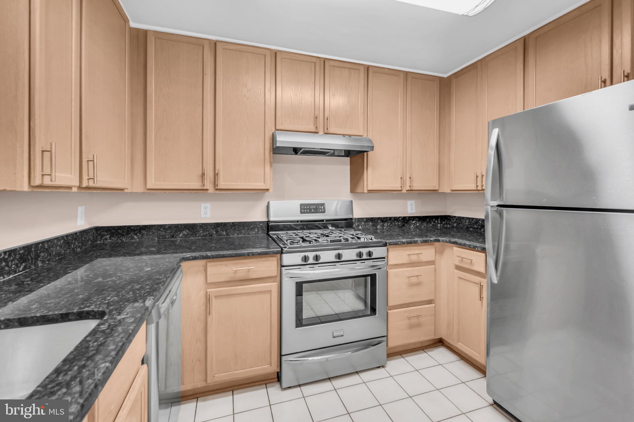 JEFFERSON PARK - Residential Lease