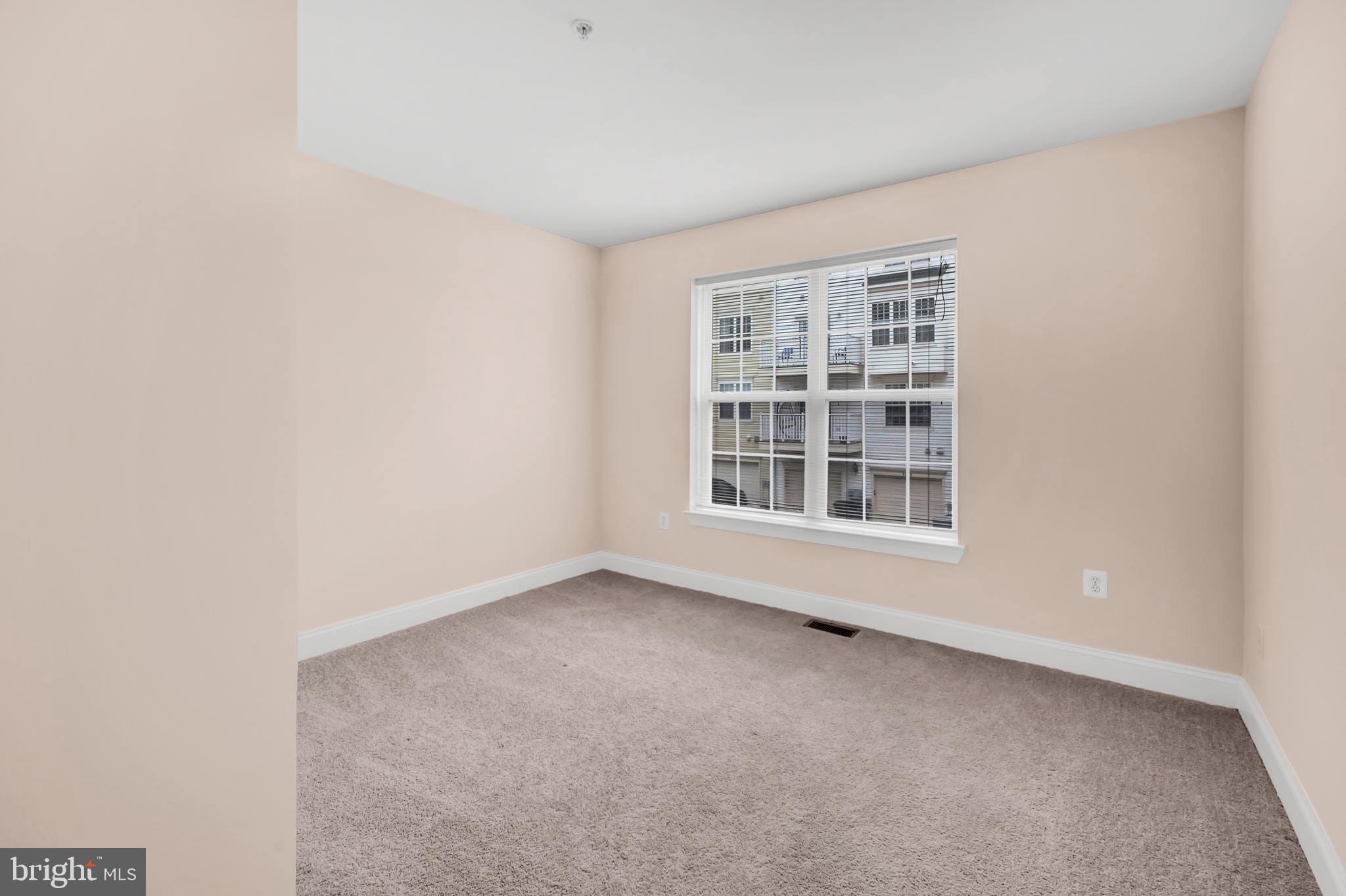 JEFFERSON PARK - Residential Lease