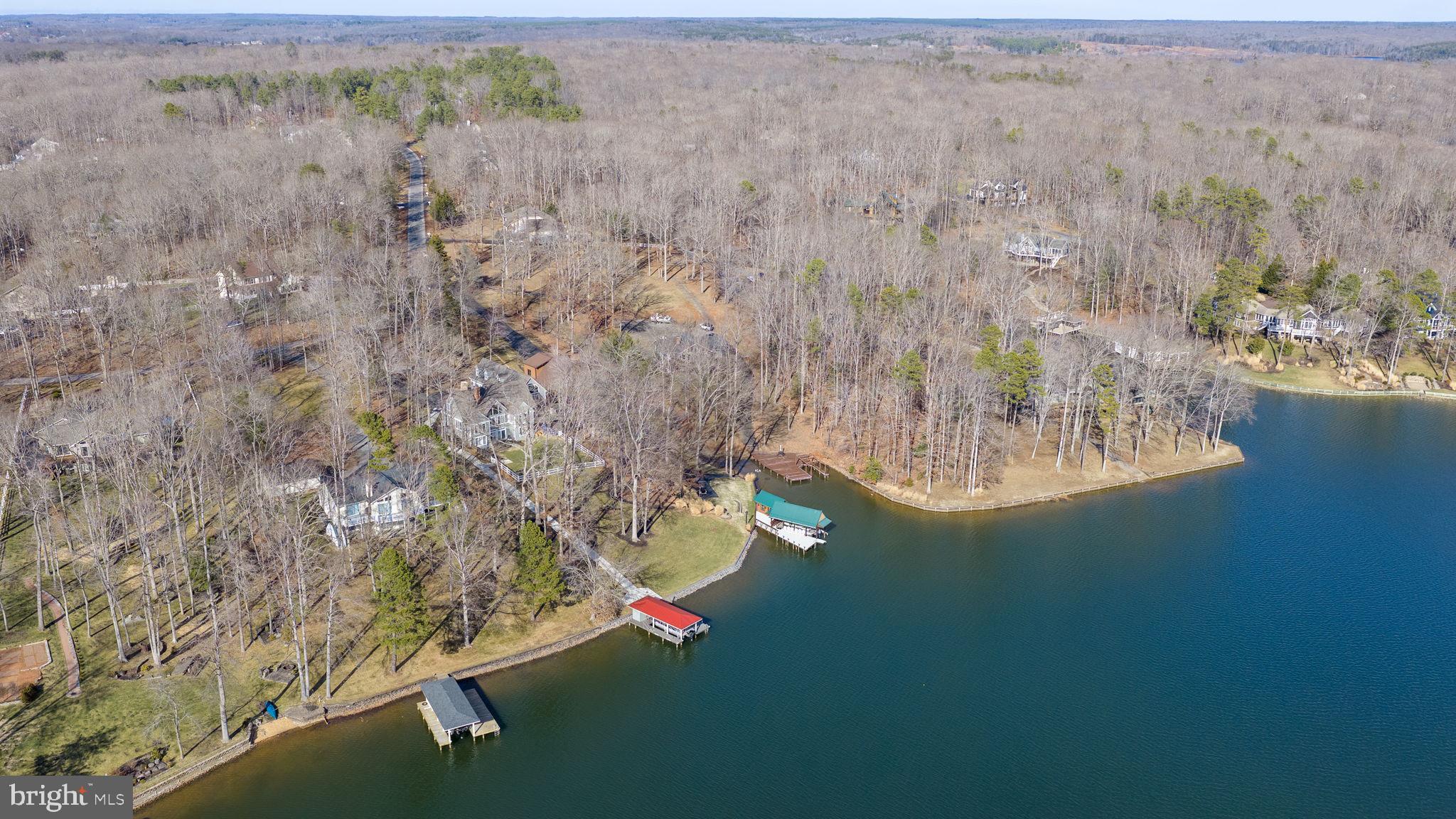 WYNDEMERE - Residential