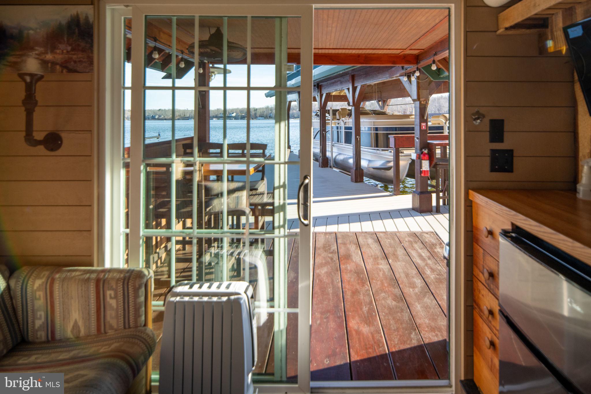 WYNDEMERE - Residential