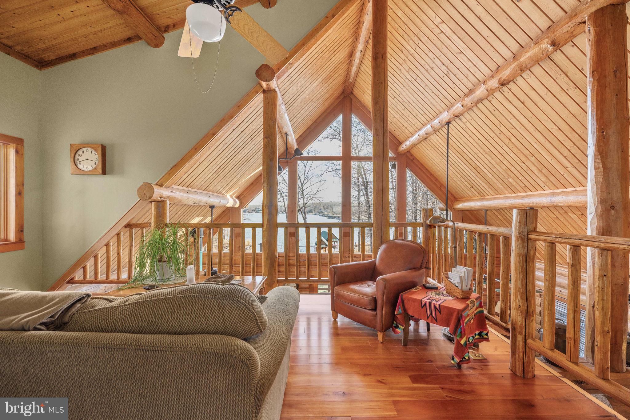 WYNDEMERE - Residential