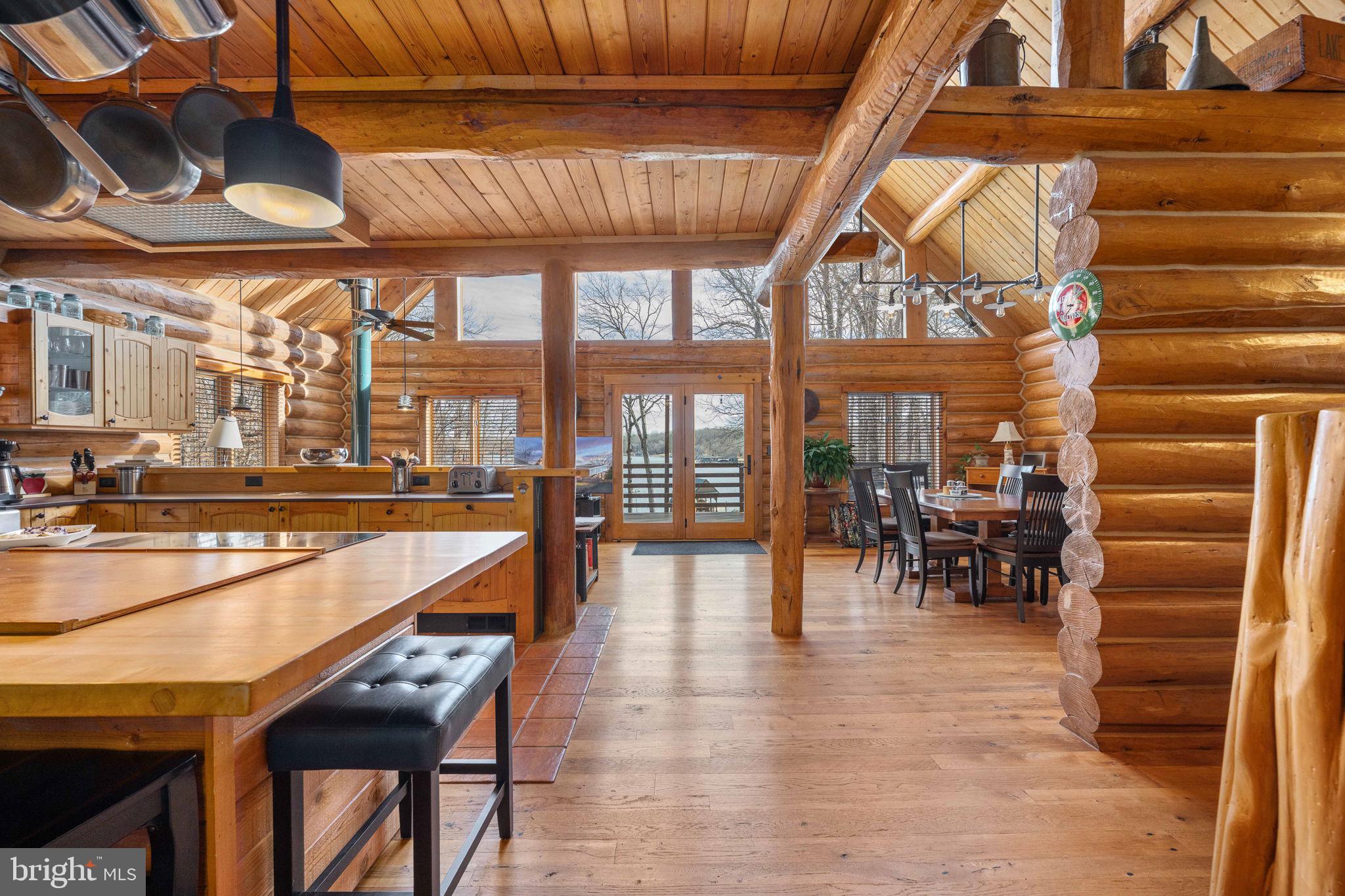 WYNDEMERE - Residential