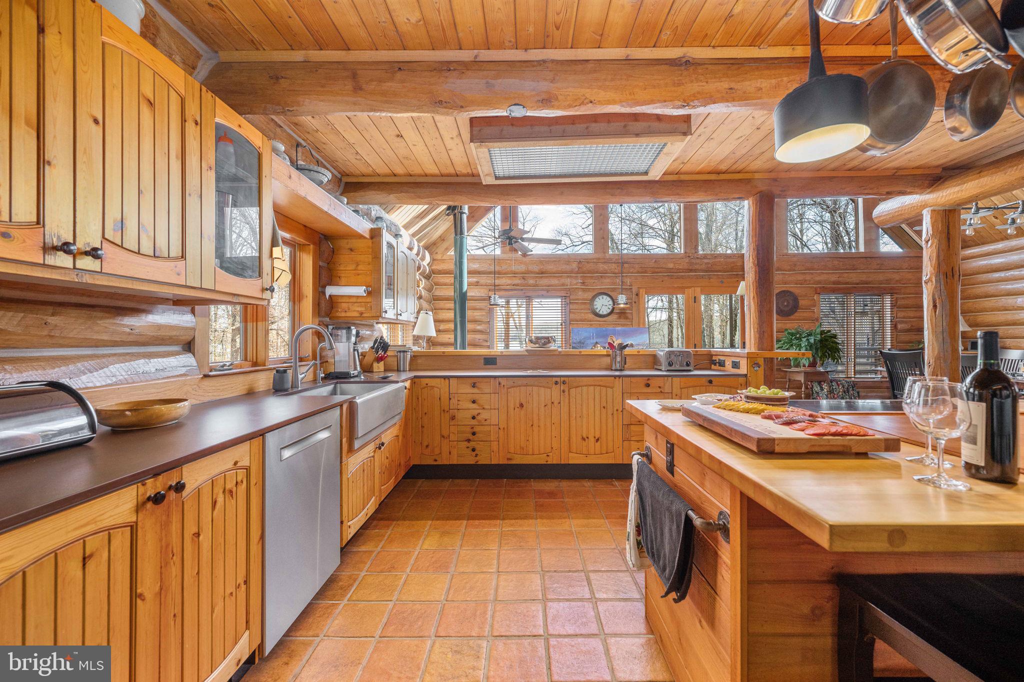 WYNDEMERE - Residential