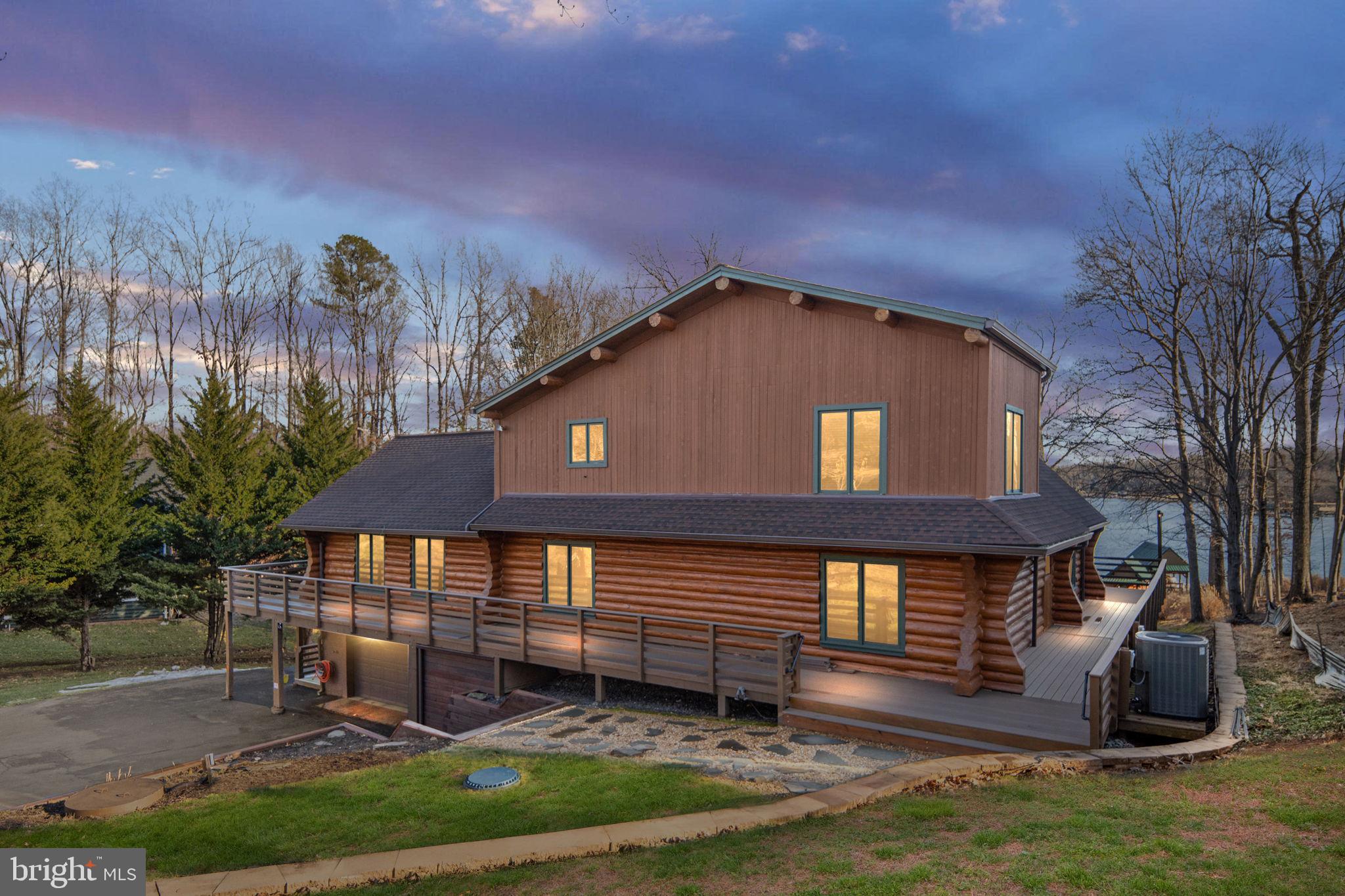 WYNDEMERE - Residential