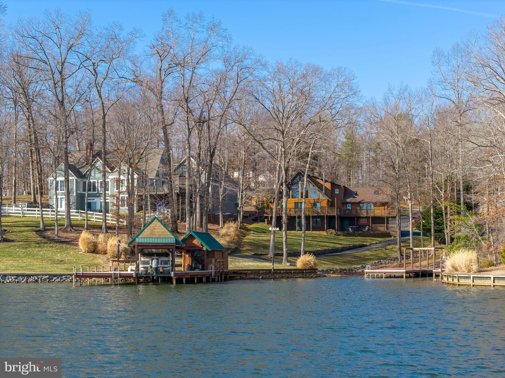 WYNDEMERE - Residential