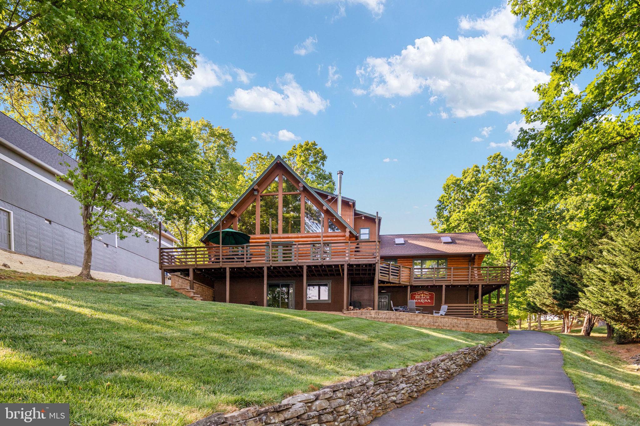WYNDEMERE - Residential