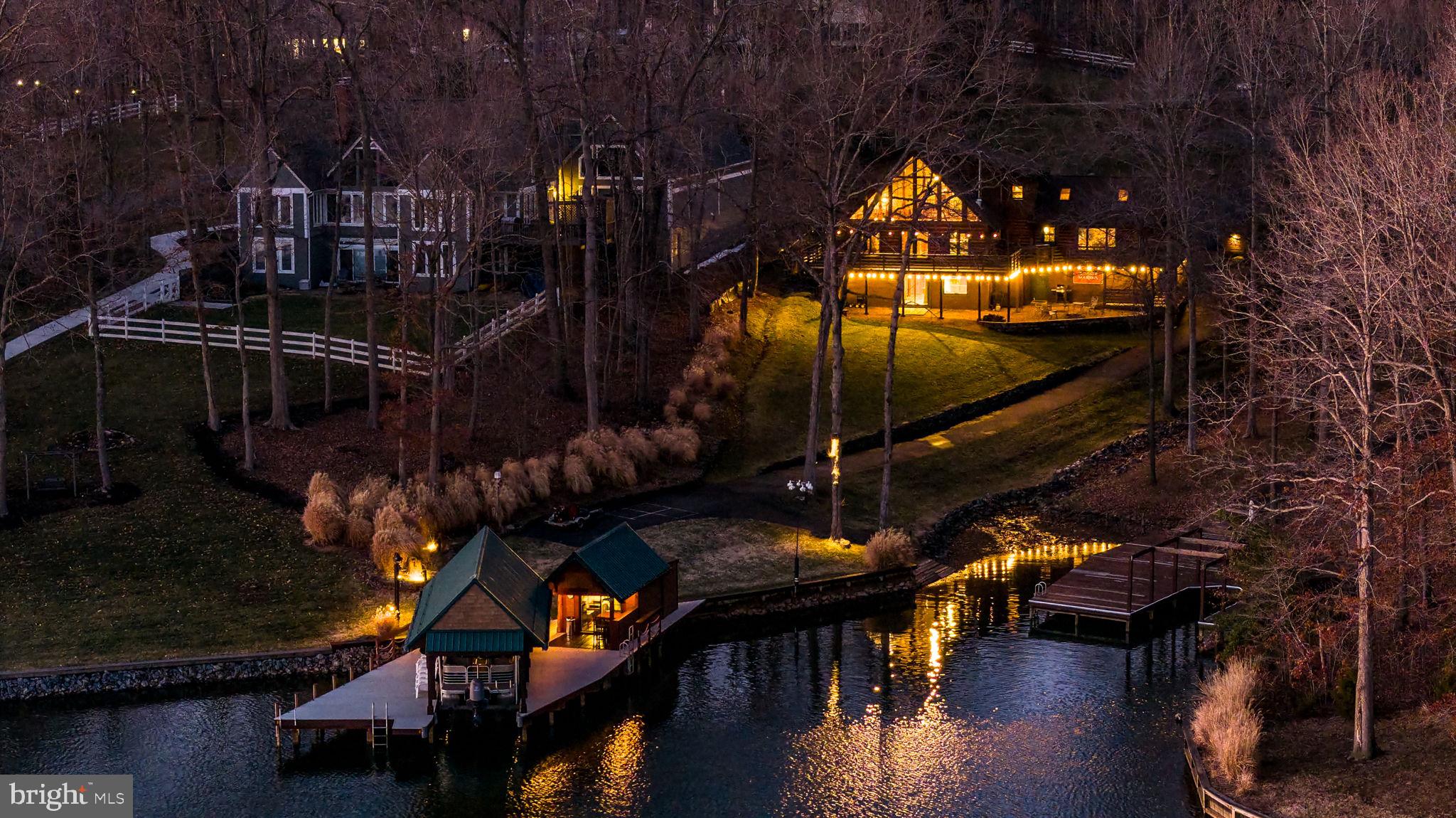 WYNDEMERE - Residential