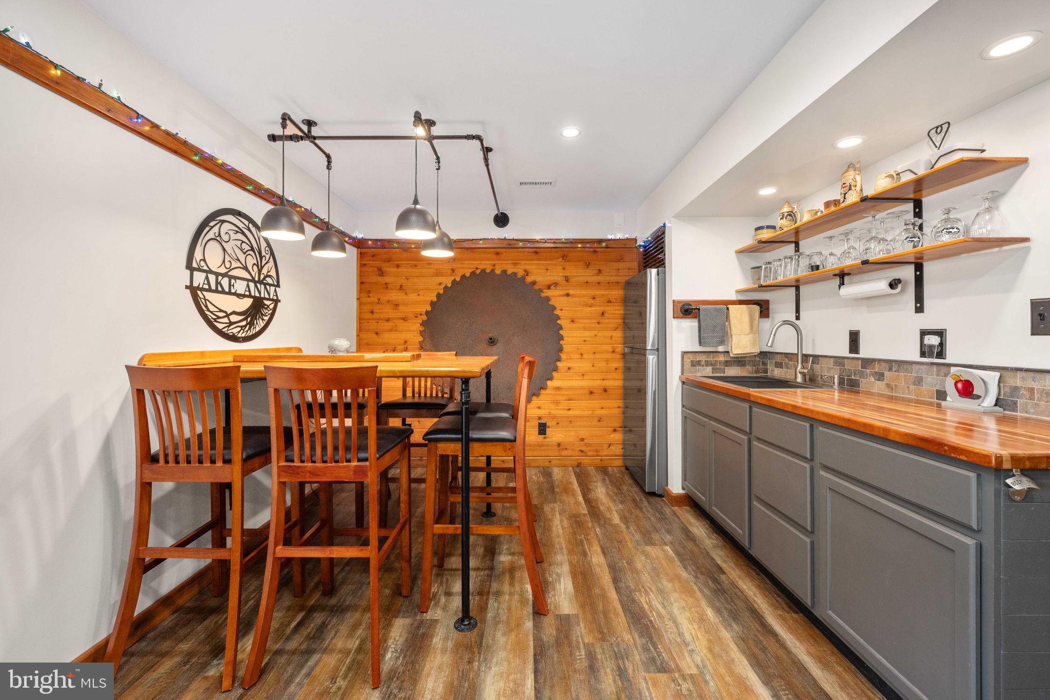 WYNDEMERE - Residential