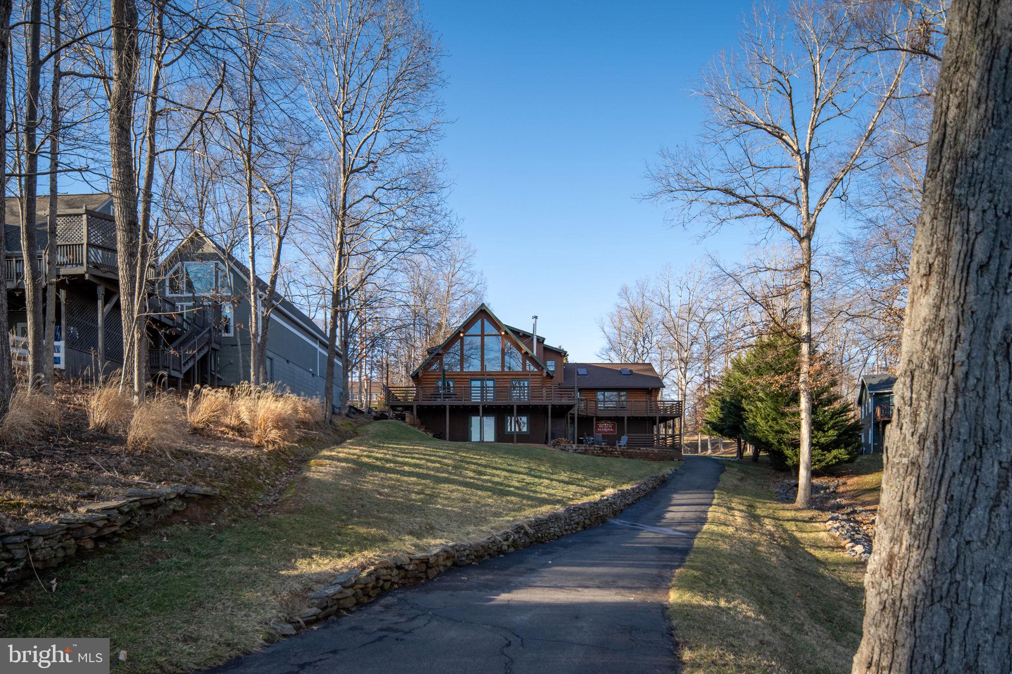 WYNDEMERE - Residential