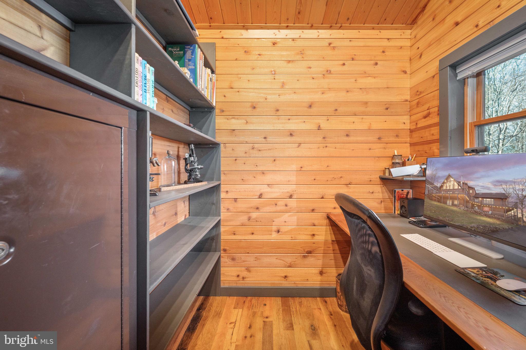 WYNDEMERE - Residential