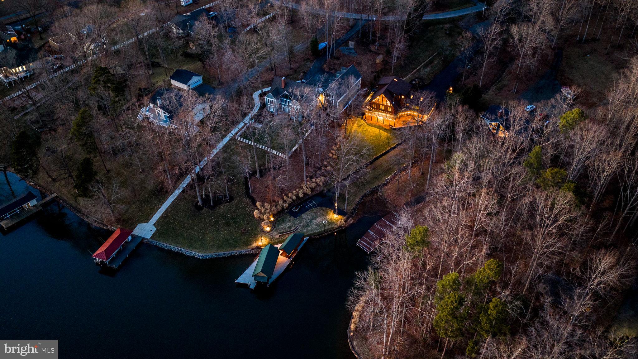 WYNDEMERE - Residential