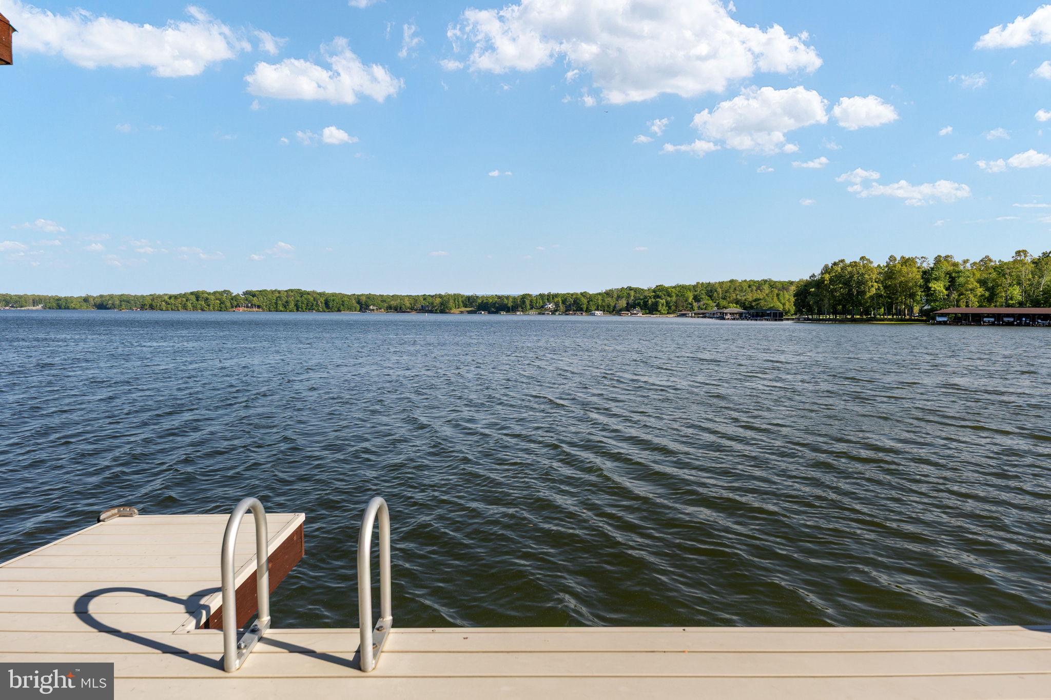 WYNDEMERE - Residential
