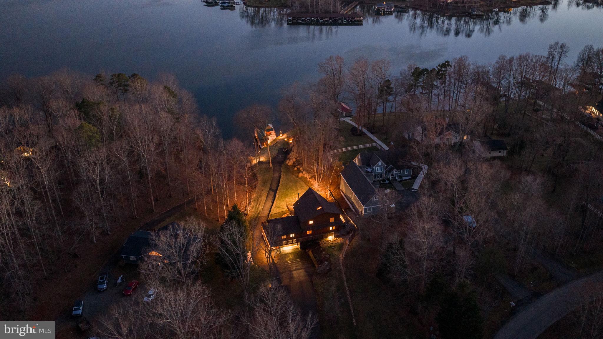 WYNDEMERE - Residential