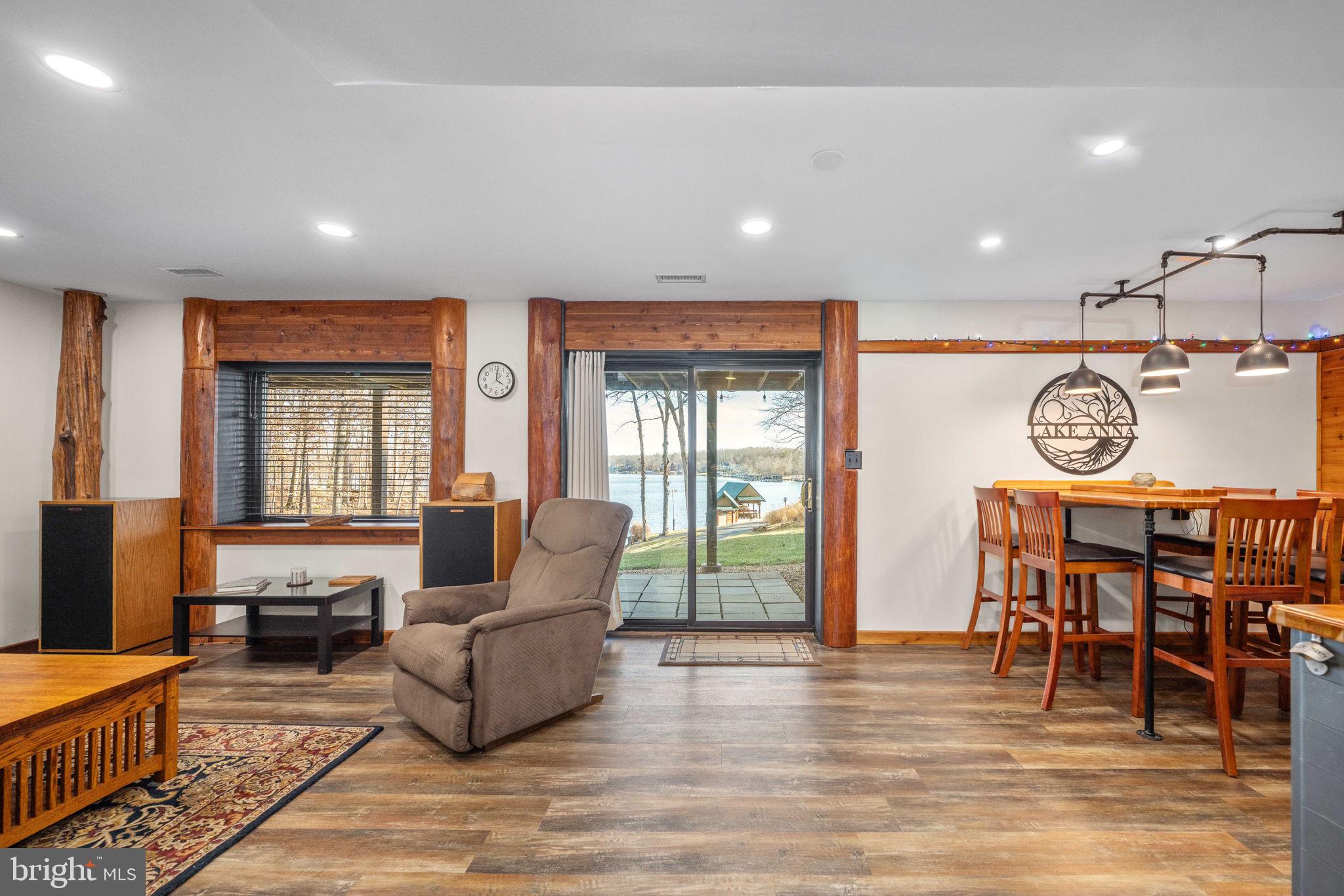 WYNDEMERE - Residential