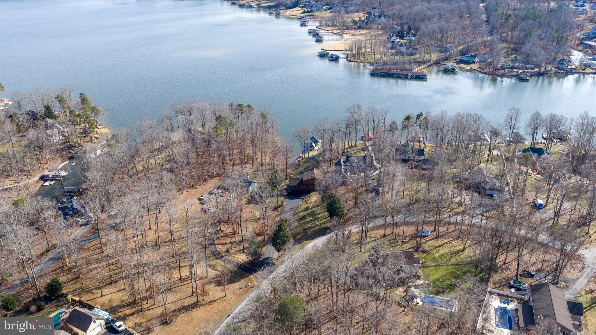 WYNDEMERE - Residential