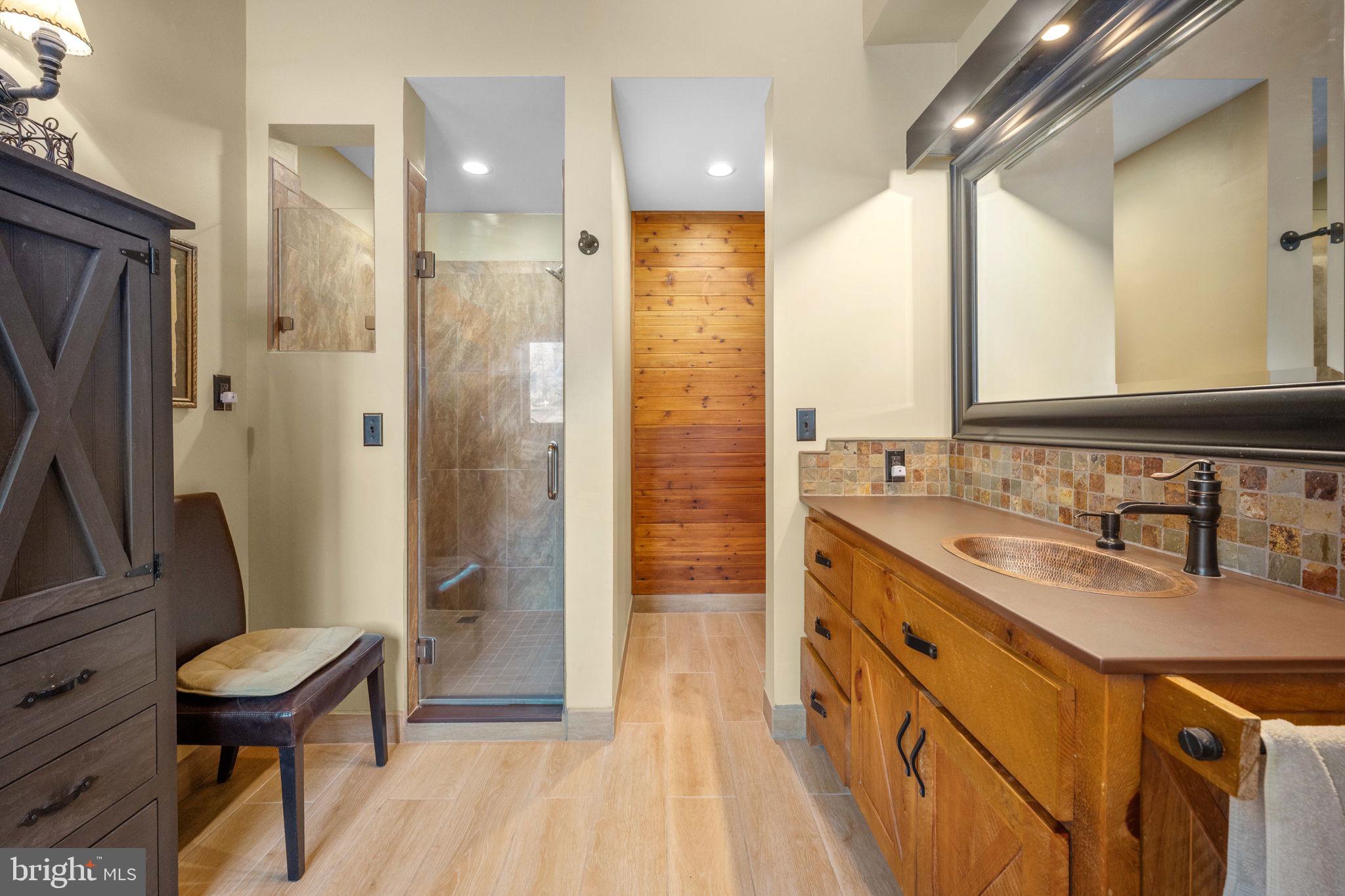 WYNDEMERE - Residential