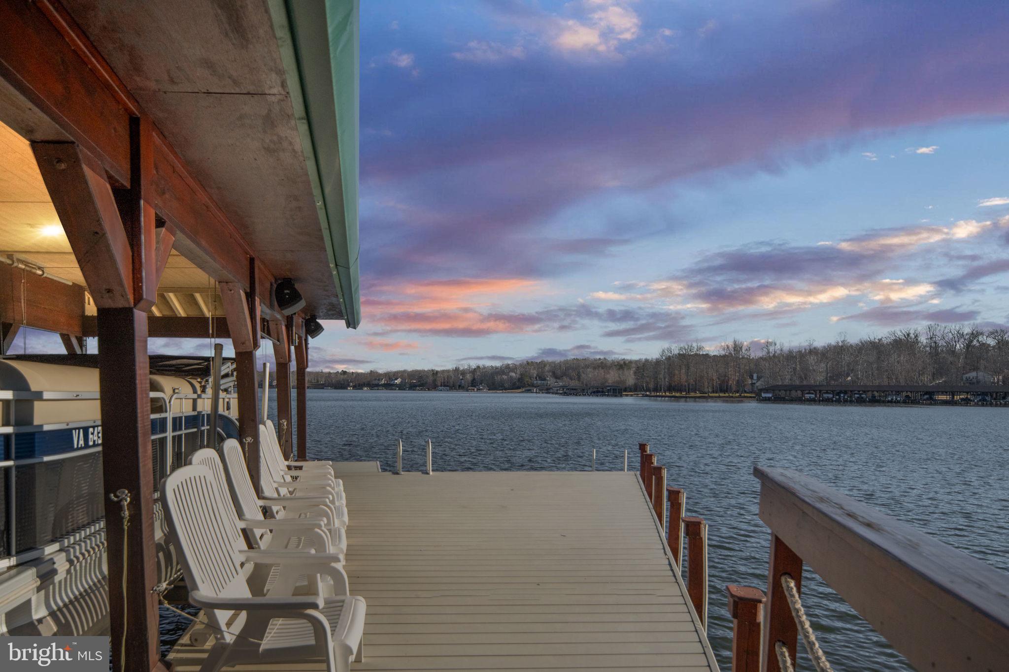 WYNDEMERE - Residential