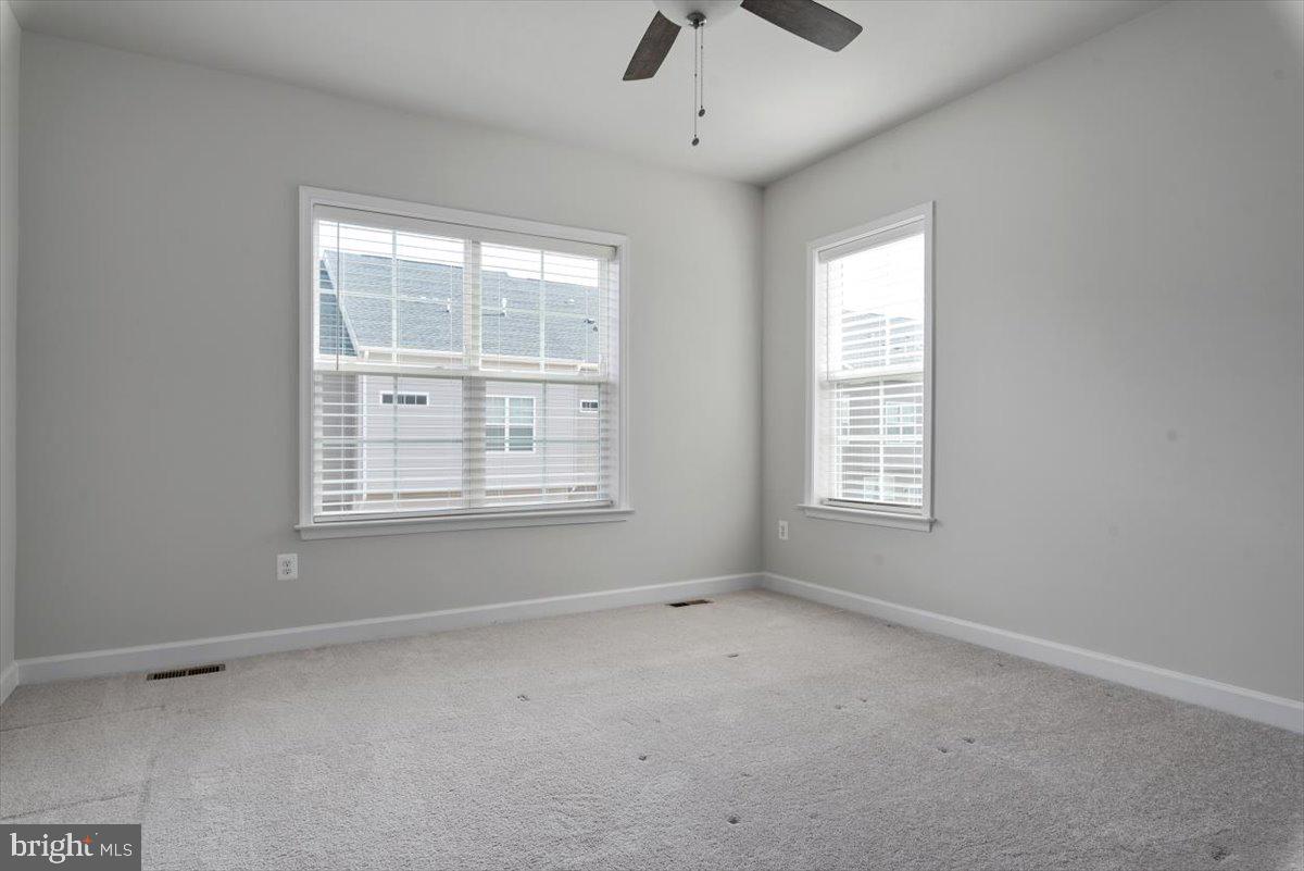 GLENARDEN - Residential Lease