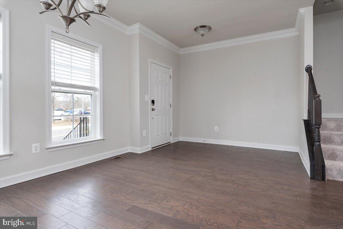 GLENARDEN - Residential Lease