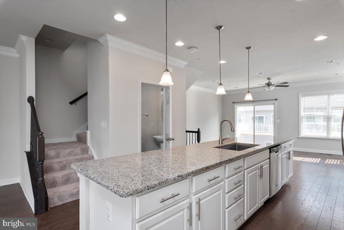 GLENARDEN - Residential Lease