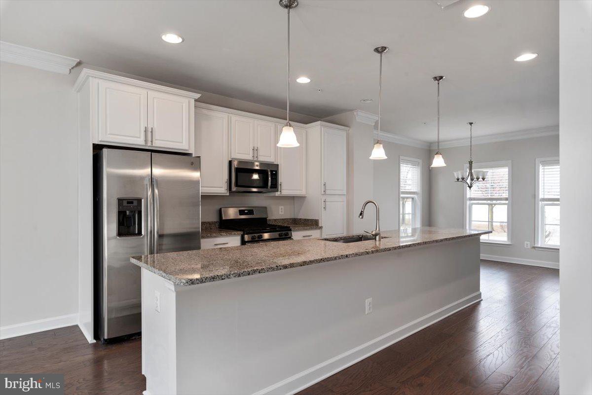 GLENARDEN - Residential Lease